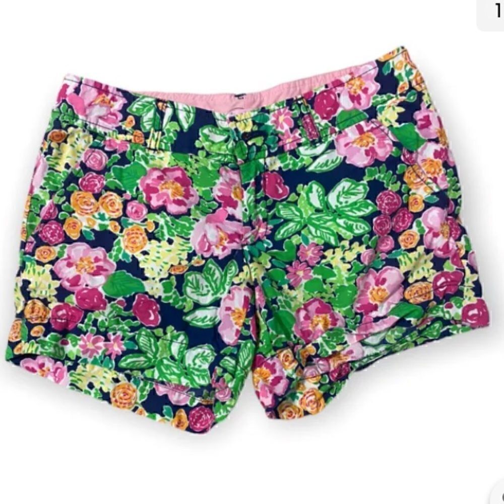 Lilly Pulitzer Beautiful Multi-Color Floral Shorts Size 2